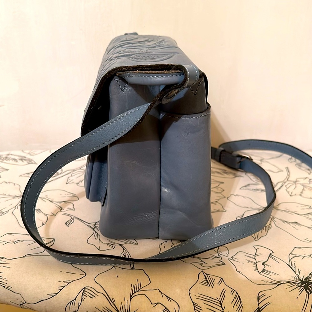 Handbag - Picture 3 of 6